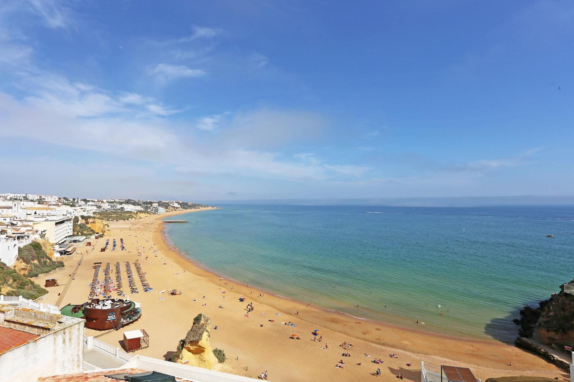V - Seacliff Albufeira Apartment Room photo
