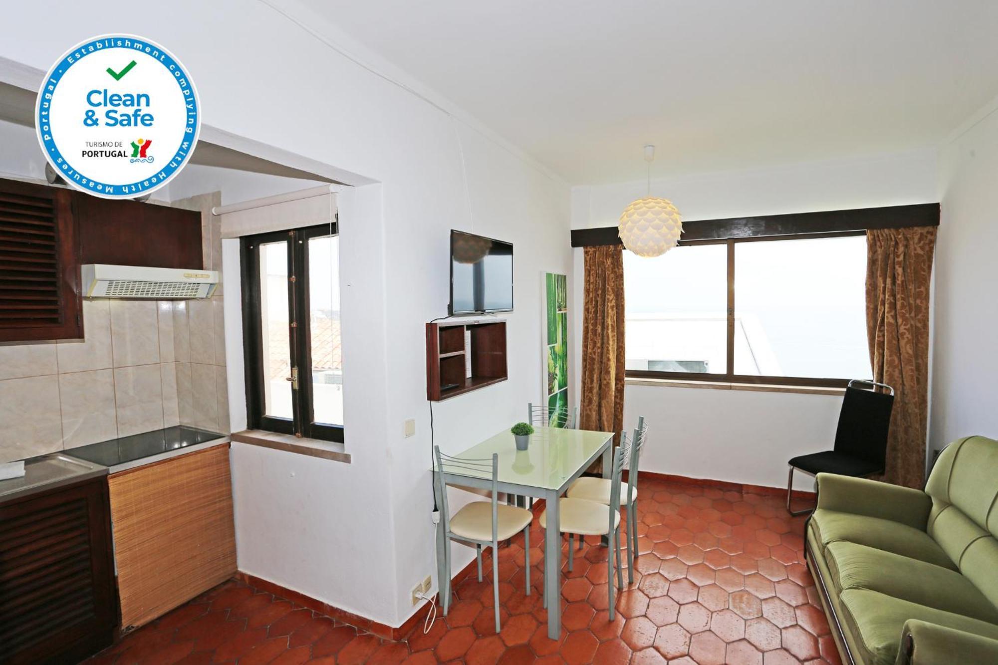 V - Seacliff Albufeira Apartment Room photo