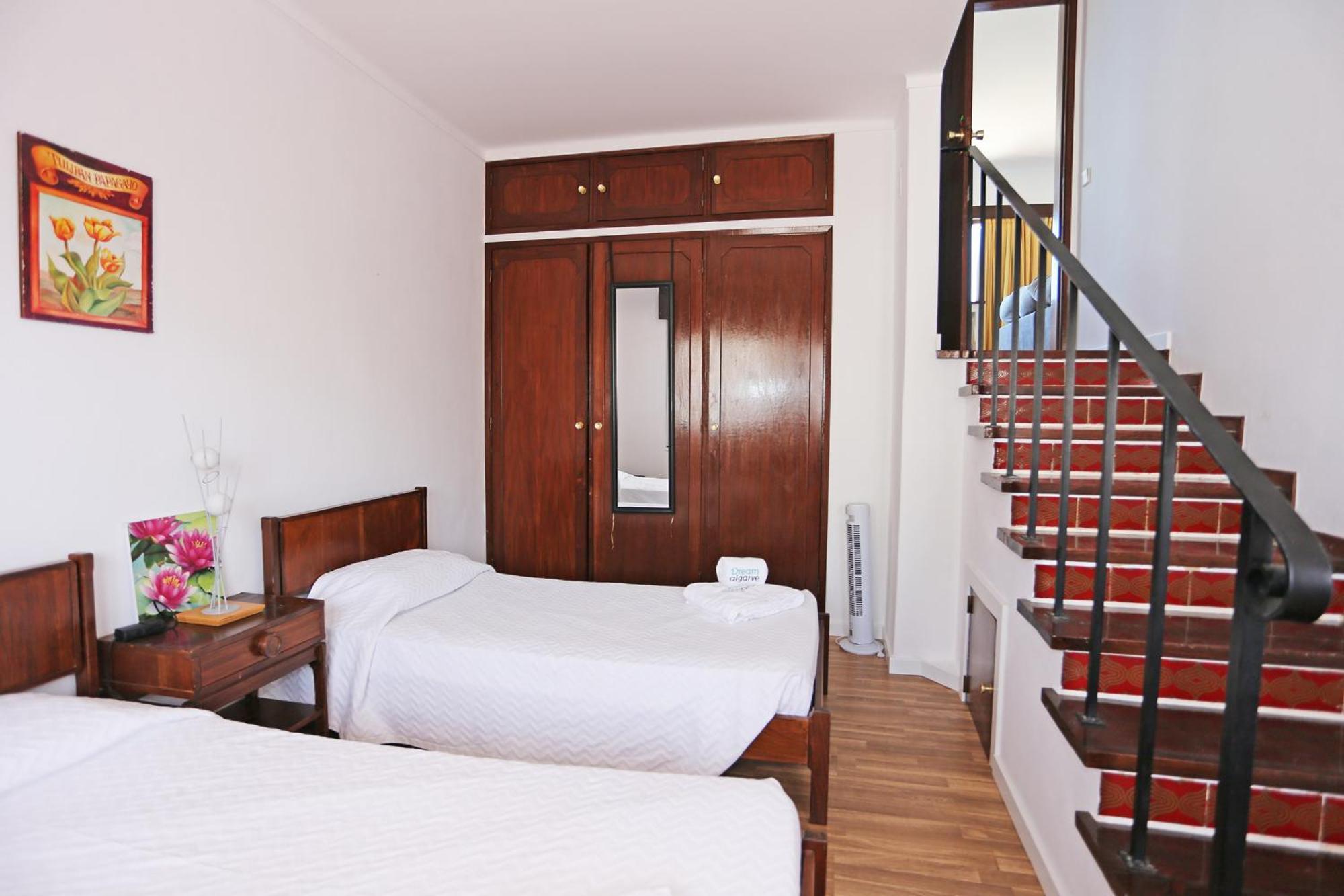 V - Seacliff Albufeira Apartment Room photo